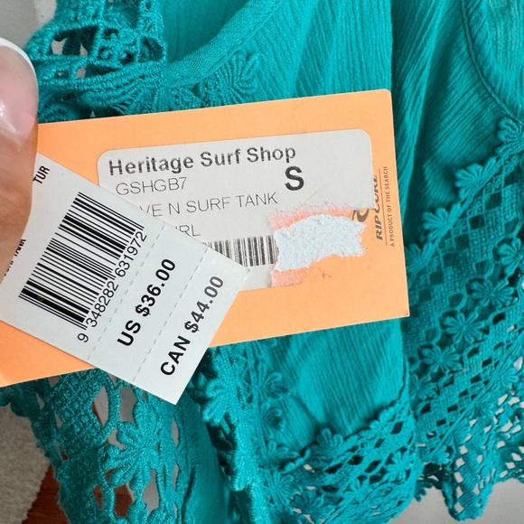 NWT Rip Curl Tank - Picture 3 of 5